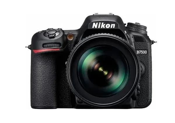Фотоаппарат Nikon D7500 kit 18-105mm