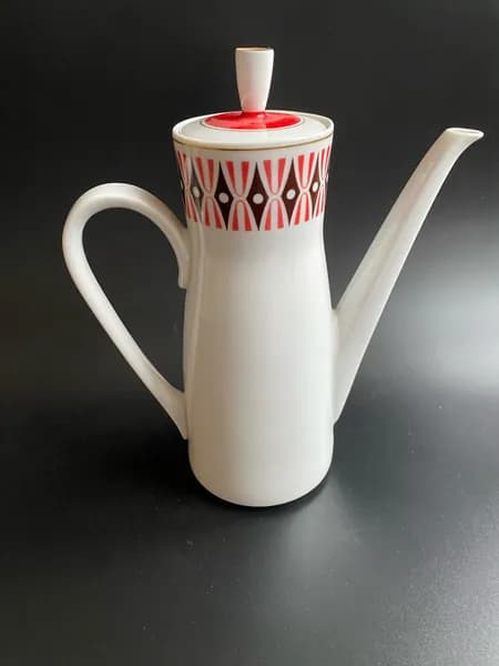 Чайник-кофейник антикварный из фарфора Freiberger Porzellan 1960-1990 Германия