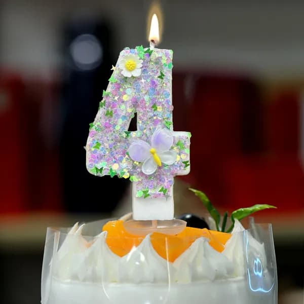 Свечи для торта цифра 4 "Без отдушки" 7 см х 4 см 1 шт