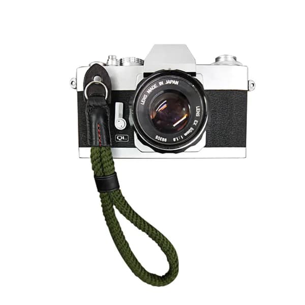Простой нейронный снимок для камеры DSLR на месте
