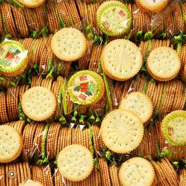 Тонкое печенье со вкусом зеленого лука, 20 штук_СЛАДКАЯ ЛАВКА