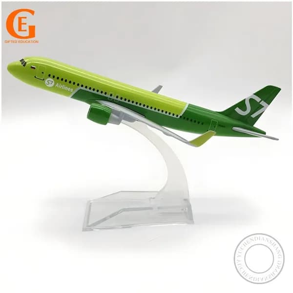 Эксклюзивная модель авиалайнера Аэробус 320 от S7 Airlines в металлическом исполнении