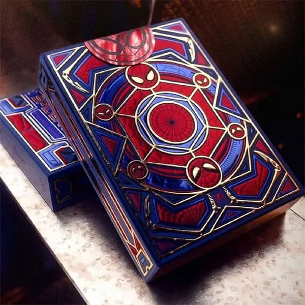 Коллекционные карты Marvel Человек-паук, PVC с золочением