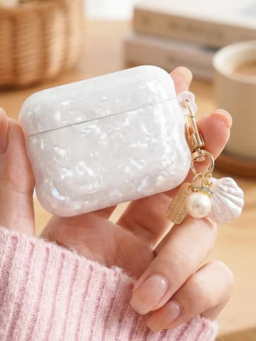 Чехол противоударный для наушников AirPods Pro