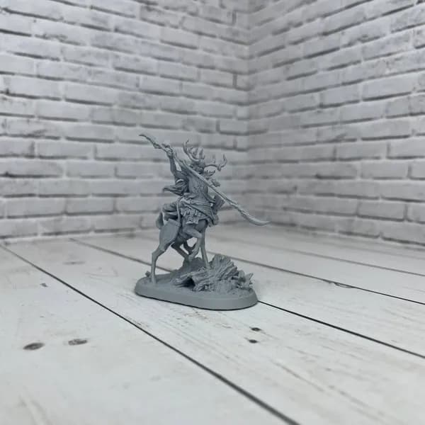Миниатюра для настольных игр DnD, ДнД, Dungeons & Dragons, Pathfinder. "Кентавр воин/следопыт/друид". 1 фигурка