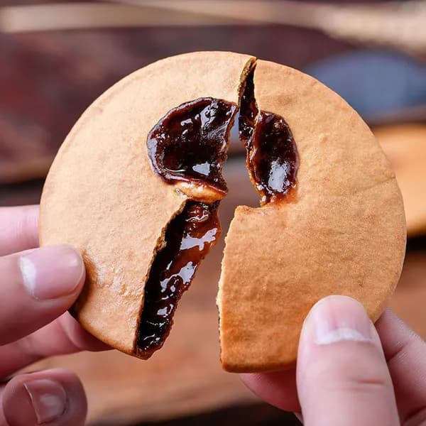Чашаньский красный сахарный пупочный пирог, региональные закуски, кондитерские изделия, рассыпные сладости