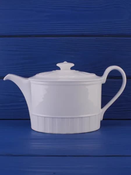 Винтажный заварочный чайник дизайна Colosseum от Wedgwood. Англия, 1995 год