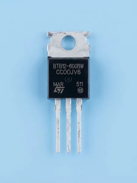 Симистор BTB12-600B