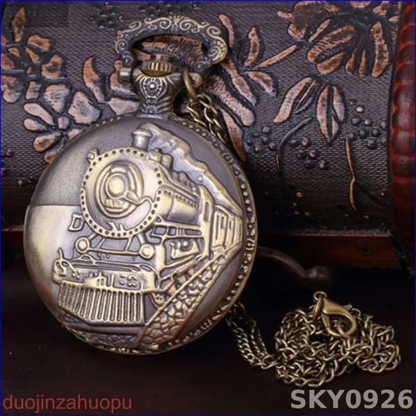 Ретро карманные часы с паровозом