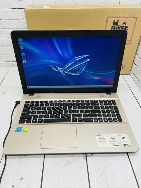 ASUS X541Sc, Intel Pentium 3710, GeForce 810m Игровой ноутбук 15.6", RAM 4 ГБ, HDD 500 ГБ, Windows Pro, Русская раскладка