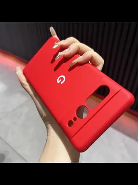 Красный силиконовый чехол для Google Pixel 6