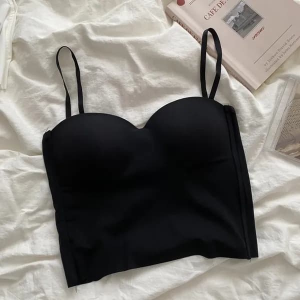 Бюстгальтер Boutique. Итальянская мода (журнал)