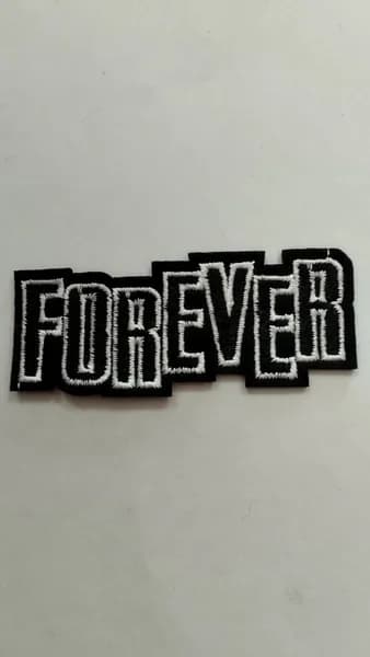 Термоаппликация Forever 7.2*3.3 см.