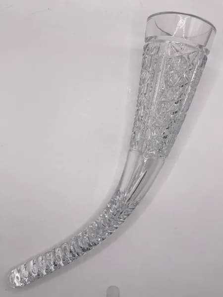 Кубок для вина. Хрусталь. Рог изобилия. СССР. ЛЗХС. Длина: 37 см.