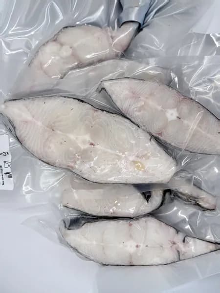 Палтус стейк мороженный вакуум 600г