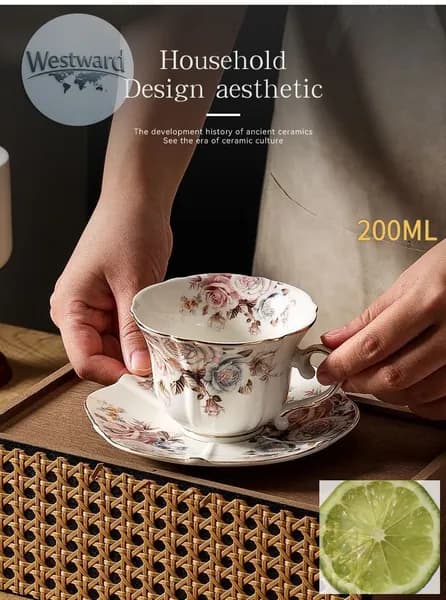Чайная пара "Розы старой Англии", Фарфор, Royal Albert, Великобритания, вторая половина 20 века.