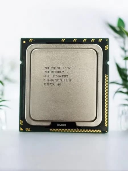 Процессор Socket 1366 Core i7-920. Товар уцененный
