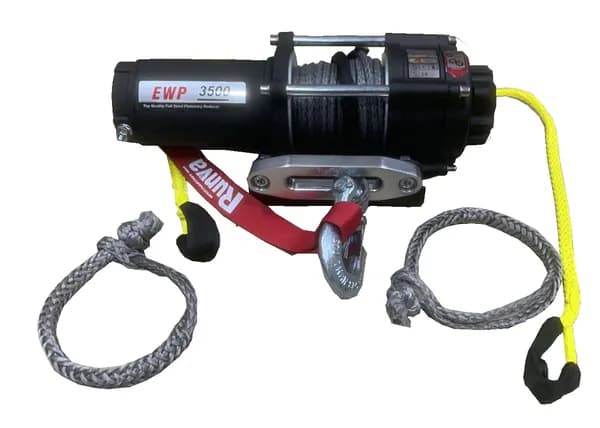 Лебедка переносная Runva EWP 3500smob с креплением к буксировочным проушинам. Тяговое усилие 1588 кг. Синтетический трос. Радиопульт.