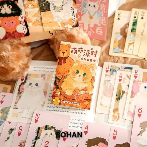 Комплект карт игральных Милый пати из 55 предметов: стандартные карты с джокерами, рисунки котиков и собачек, белая сердцевина