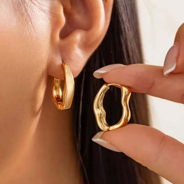 Серьги асимметричные