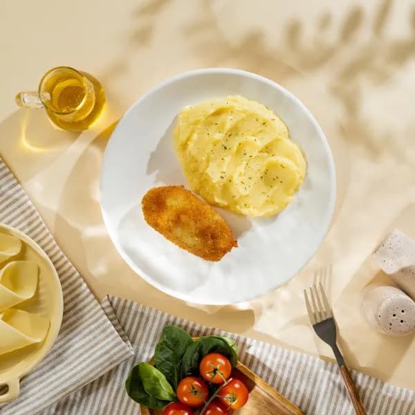 Котлета по-киевски с картофельным пюре М Кухня 260г
