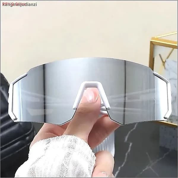 Очки для занятий спортом