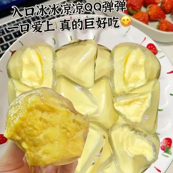 Ледяные пельмени Durian Instant 240g