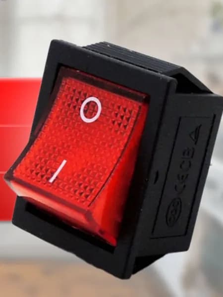 Переключатель клавишный ВКЛ / ВЫКЛ 250V, 16А, 4с, с подсветкой, красный RWW For Life