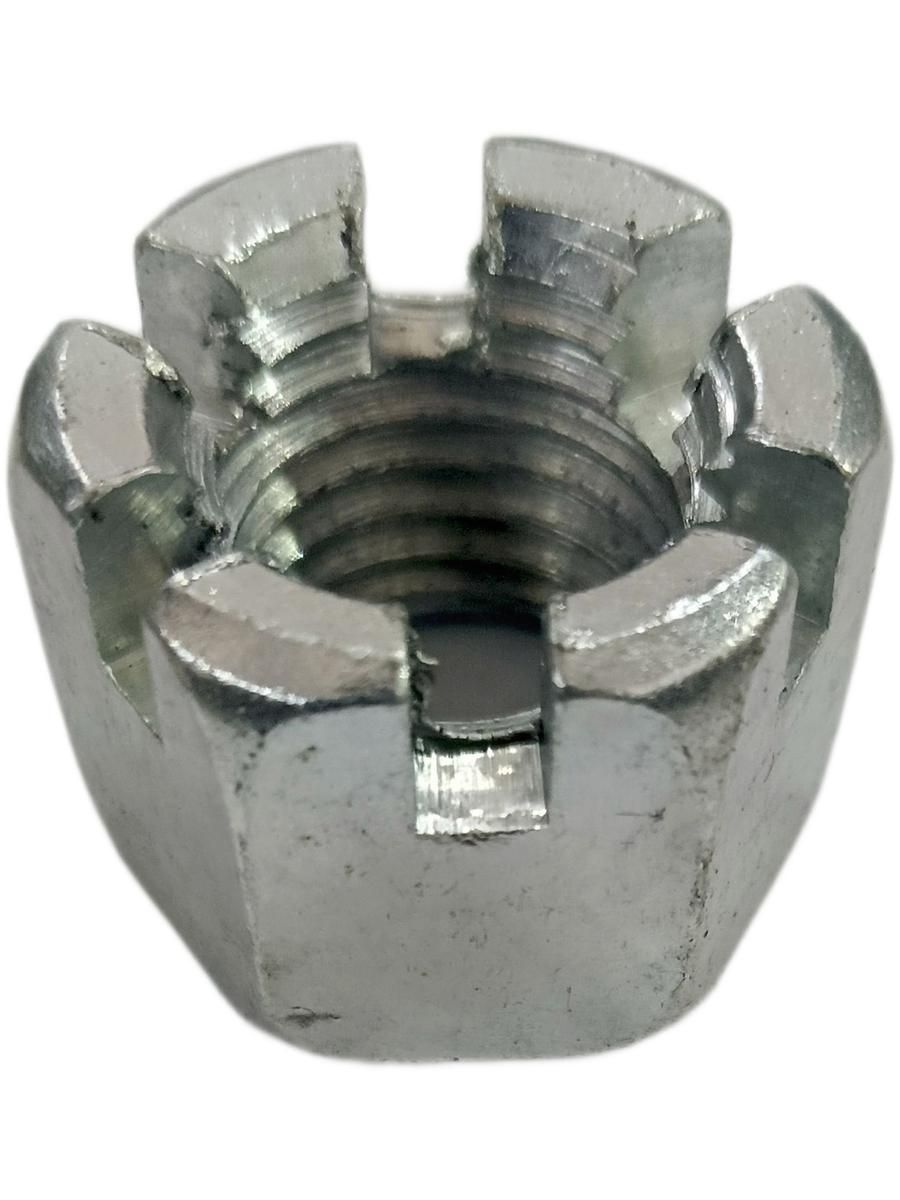 Гайка редуктора косилки роторной КРН-2,1 (М24х3) "корончатая"