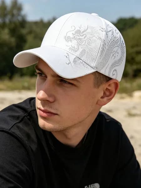 Бейсболка для рыбалки и охоты