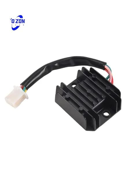 Регулятор напряжения 12V для мотоциклов 50-250CC, выпрямитель с 4 проводами и 4 контактами / подходит для скутера и квадроцикла. Чёрный