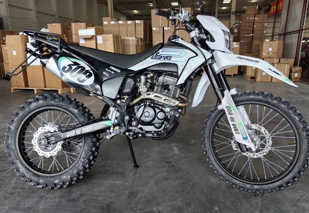 Собранный Эндуро мотоцикл EX-MOTO CB300F 175FМN 300 кубов