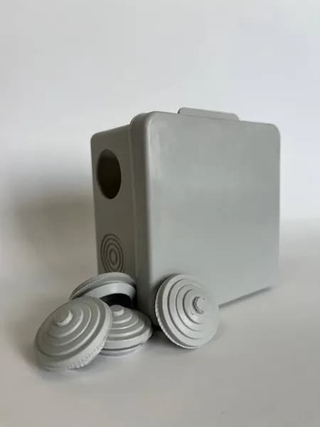 Коробка распределительная KOPOS серая RK 8110 (KD) для О/П 100x100x50мм 8хD25мм, IP54 RK-8110_KD