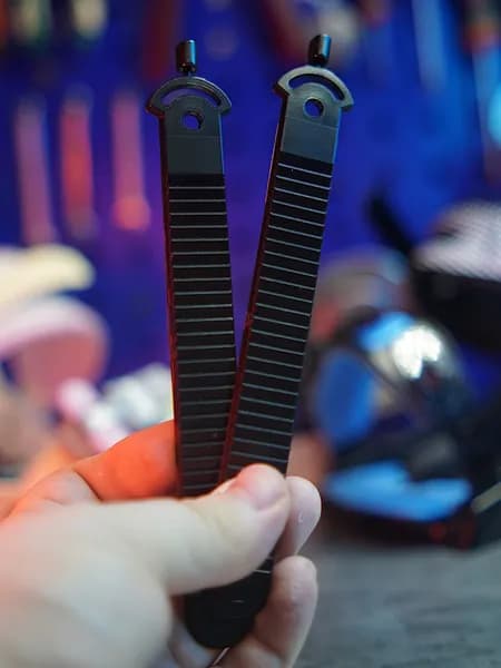 2 штуки Гребенка для сноубордических креплений 19х165 аналог Burton черная "Р" СпортЦех (ПАРА)
