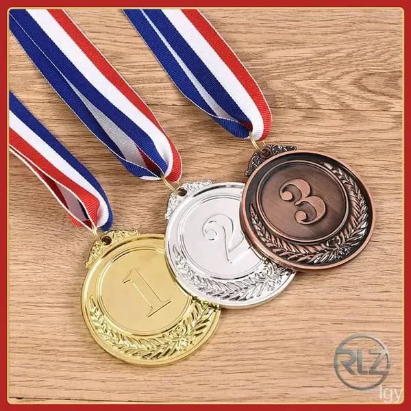 Спортивные медали, комплекты спортивных медалей, золотые мед
