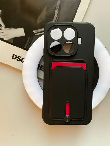 Чехол на Mi 15T Pro 5G черный с карманом для банковской карты.