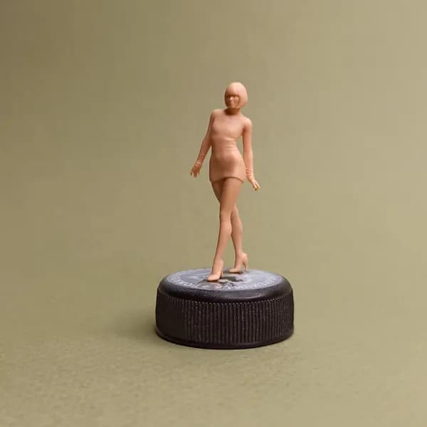 Красотка из ночного клуба 1. Фигурка в масштабе 1:43.