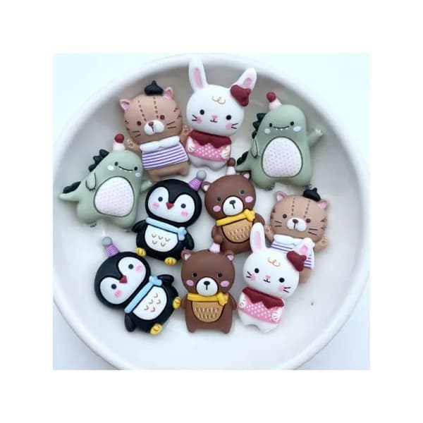 10pcs Милый пингвин кролик медвежья смола декоративные аксессуары