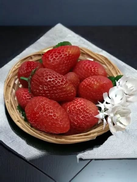 Клубника / сувенирное мыло в подарок