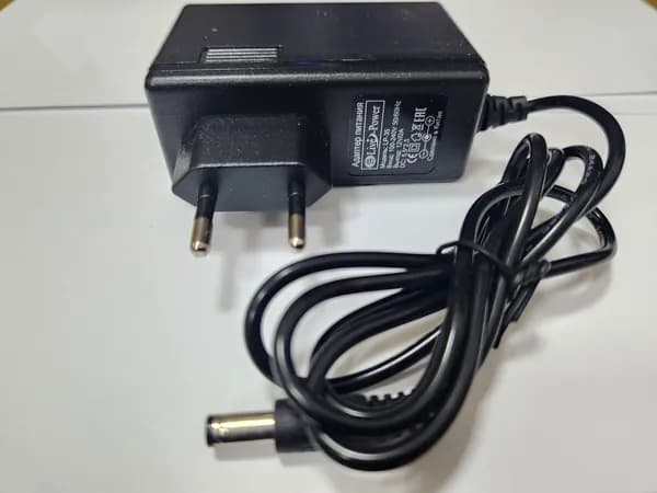 Блок питания LP-35 12V/2A для Триколор ТВ и НТВ-ПЛЮС, универсальный