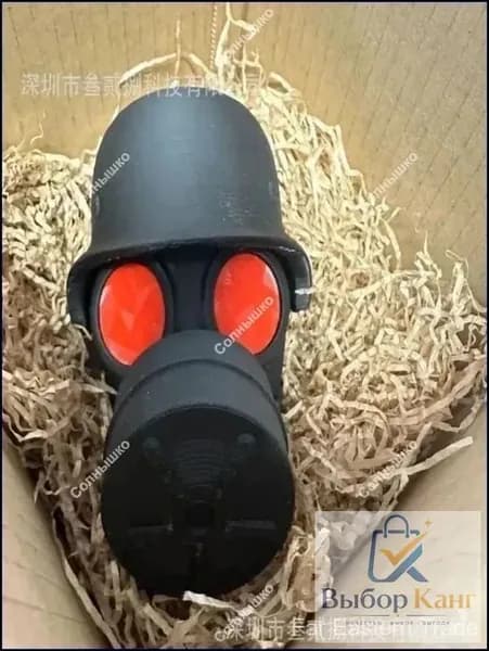 Оригинальная практичная крышка для крепления крюка прицепа (красные глазки