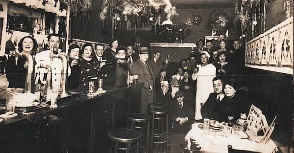 Паб - Роттердама. Бар Голландский 1920-1930г.
