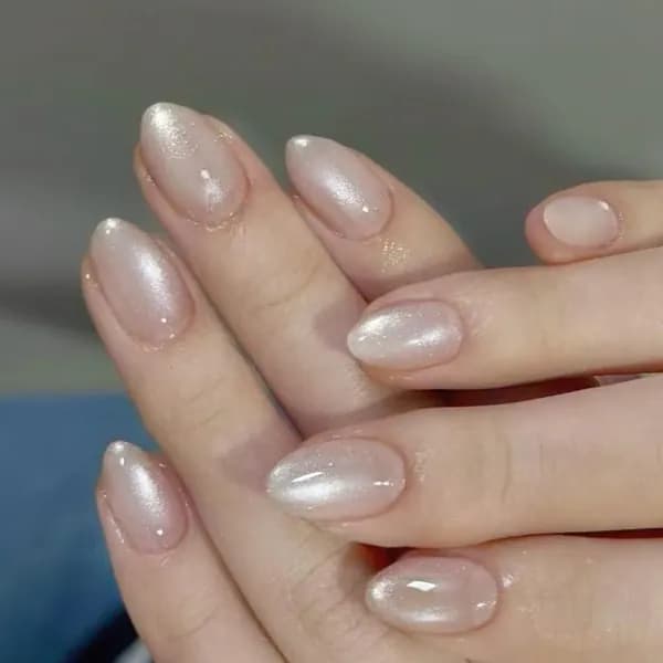 Накладные ногти Кошачий глаз с блёстками