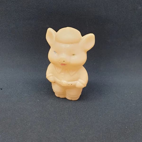 Игрушка резиновая винтажная, СССР. Фигурка поросенка в шляпе, для детской игры и декора