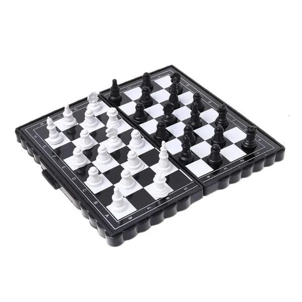 Складные магнитные шахматы