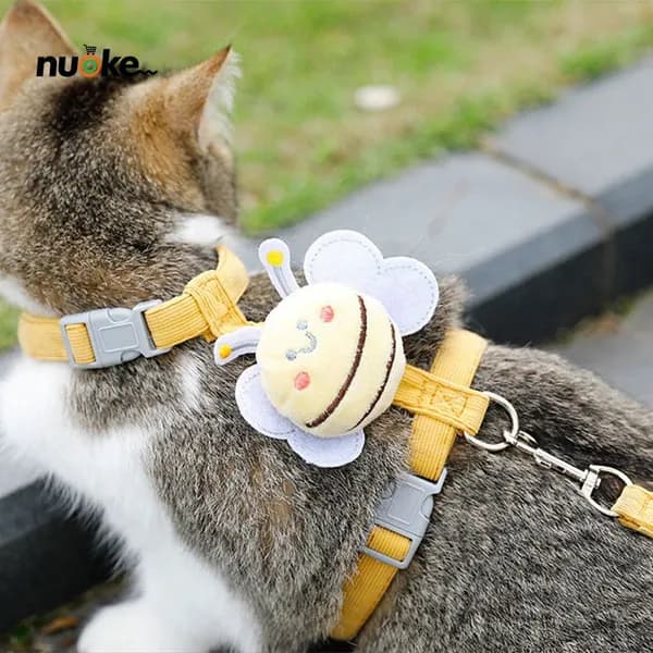 шлейка для кошек с поводком