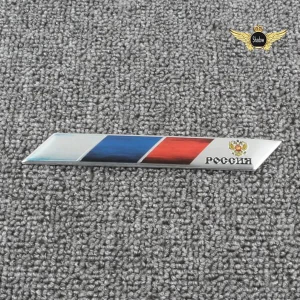 Флаг России заменили орлом