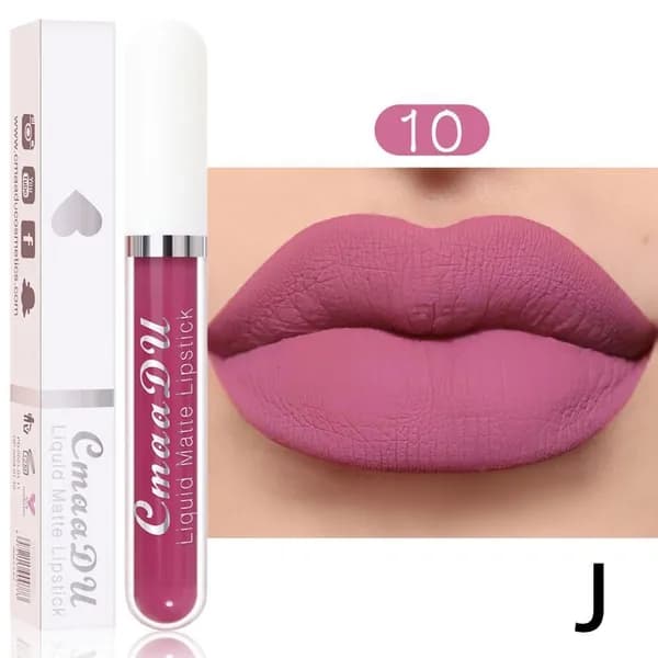 Матовая помада, водостойкая и стойкая.