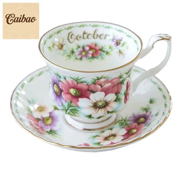 Чайная пара Royal Albert. Серия "Цветок месяца". Англия. Костяной фарфор. Клеймо 70-е гг. Сузуран в мае