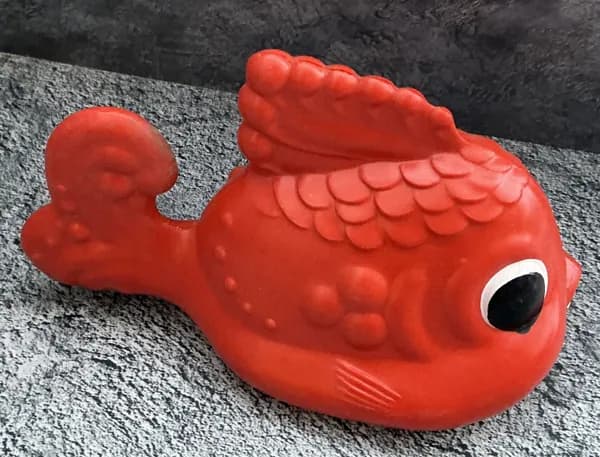 Винтажная - коллекционная игрушка СССР Рыбка - колкий пластик
